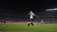 Messi atinge nova marca histórica em goleada da Argentina sobre a Bolívia