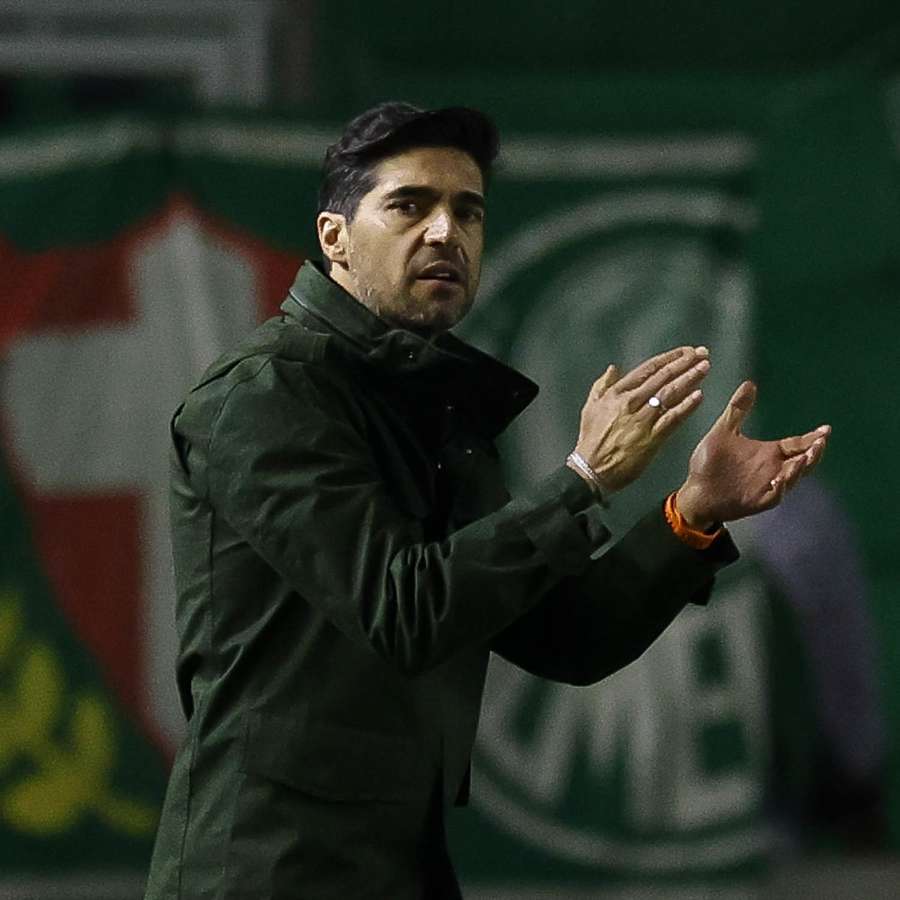 Abel Ferreira durante jogo contra o Juventude, em Caxias Abel Ferreira durante jogo contra o Juventude, em Caxias