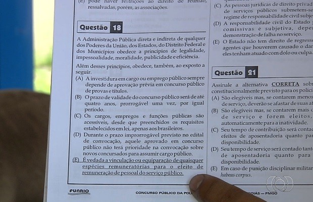 Candidatos denunciam supostas fraudes em concurso da PM, em Goiás (Foto: Reprodução/TV Anhanguera) Candidatos denunciam supostas fraudes em concurso da PM, em Goiás (Foto: Reprodução/TV Anhanguera)