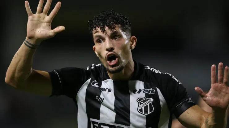 Rafael Ramos durante partida entre CRB X Ceará, no Estádio Rei Pelé, pela Copa do Brasil.