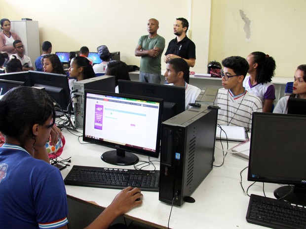 Estudantes devem fazer atualização cadastral até sexta-feira (Foto: Reginaldo Pereira/GOVBA) Estudantes devem fazer atualização cadastral até sexta-feira (Foto: Reginaldo Pereira/GOVBA)