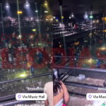 Vídeo mostra bagunça em casa de show após guerra de baldes em show de Cabelinho Vídeo mostra bagunça em casa de show após guerra de baldes em show de Cabelinho