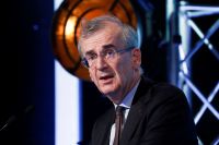 Agenda econômica de Trump pode afetar economia global e trazer inflação de volta, diz Villeroy