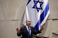 Atuação de Netanyahu a médio e longo prazos é indefensável, diz historiador ao WW