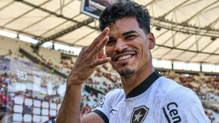 Após Danilo Barbosa, Santos quer fechar com meio-campista do Cruzeiro
