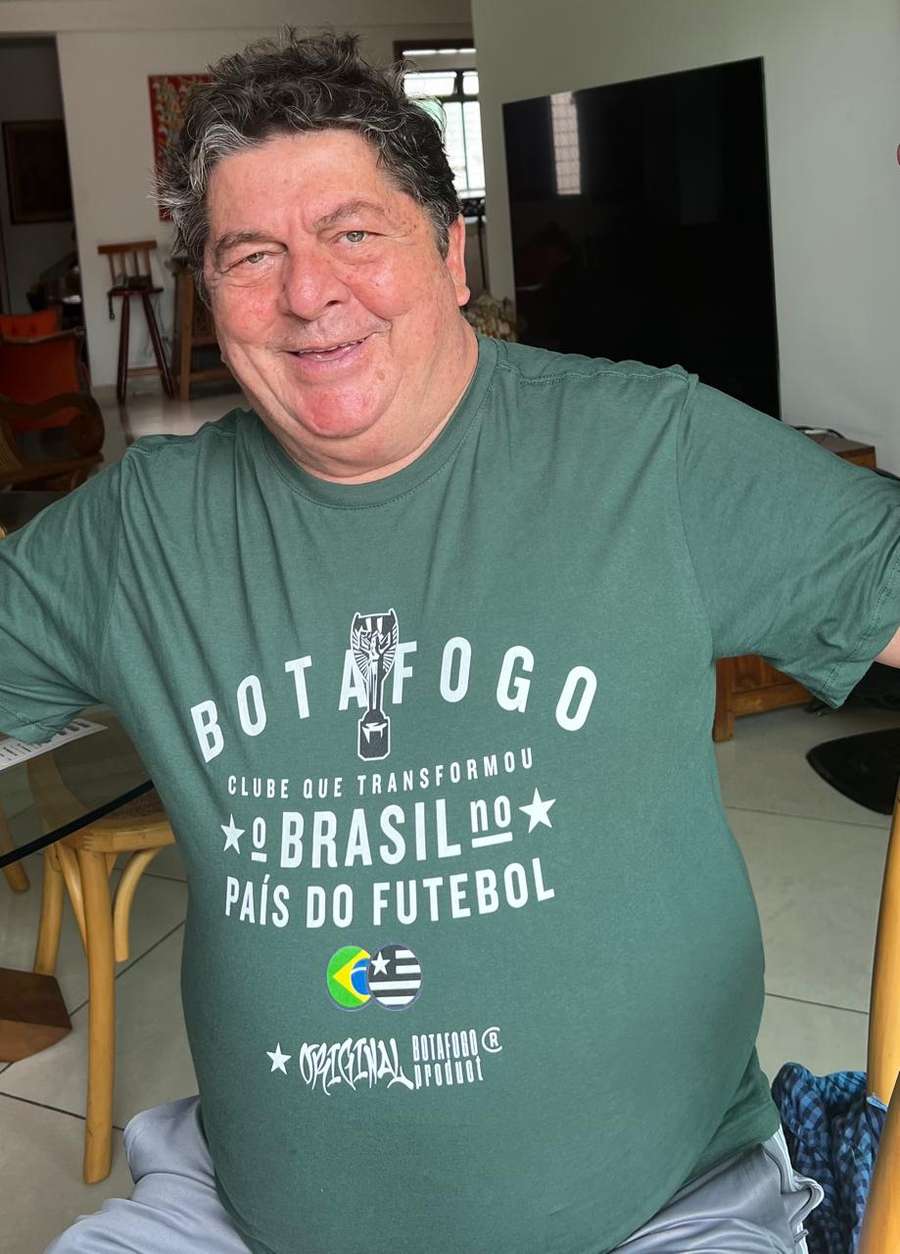 Stepan Nercessian é torcedor do Botafogo Stepan Nercessian é torcedor do Botafogo