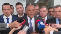 Antonio Brito mantém candidatura para presidente da Câmara, mas não descarta desistir