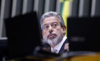 Lira conversou com ministros do STF em dia de aprovação de projeto sobre emendas
