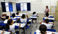 49% dos brasileiros acreditam que educação reduz desigualdades sociais