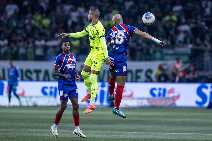 Bahia e Palmeiras fazem um dos grandes jogos da 34ª rodada do Brasileirão Bahia e Palmeiras fazem um dos grandes jogos da 34ª rodada do Brasileirão