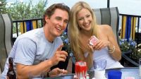 Kate Hudson viraliza ao recriar cena de "Como Perder um Homem em 10 Dias"; veja
