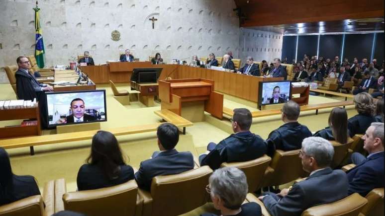 Decano da Corte, ministro Gilmar Mendes, votou para declarar inconstitucional a lei do município paulista de Votorantim que proíbe o uso de linguagem neutra nas escolas da cidade