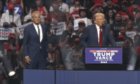 Donald Trump divulga nome de futuros assessores para a área da saúde