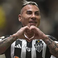 Cruzeiro toma decisão sobre Eduardo Vargas, do Atlético-MG, e nega interesse no atacante