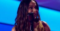 Anitta ganha Clipe TVZ do Ano: "A gente gasta o dinheiro e ninguém assiste"