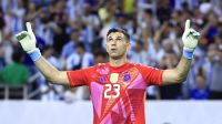 Fifa testa nova regra para diminuir "cera" dos goleiros; entenda