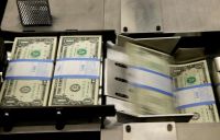 Disparada do dólar é reação desproporcional que se autoalimenta, diz El-Erian