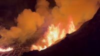 Imagens espetaculares mostram vulcão Kilauea em erupção no Havaí
