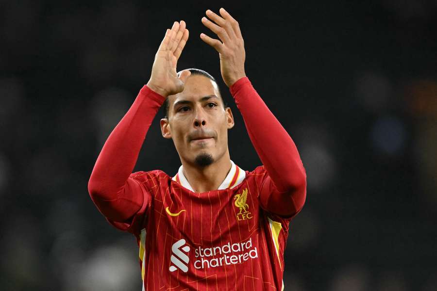 O Liverpool lidera a Premier League no fim de 2024 O Liverpool lidera a Premier League no fim de 2024