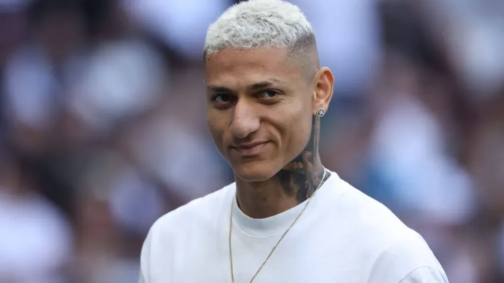Tottenham aceita vender Richarlison ao Flamengo por R$ 260 milhões
