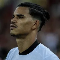Bastidores do Botafogo 'pegam fogo' com disputa do Santos e +1 por Danilo Barbosa