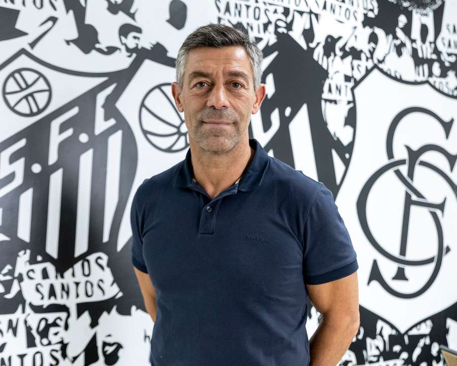 Contrato de Pedro Caixinha no Santos vai até o fim de 2026