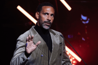 Rio Ferdinand pede paciência na reconstrução do Manchester United