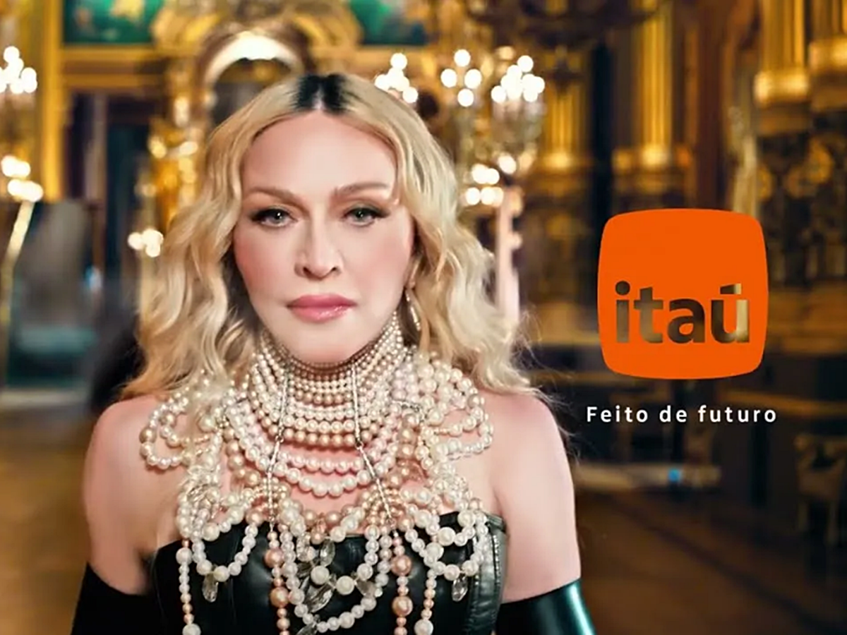 Itaú foi a patrocinadora master da apresentação da rainha do pop na praia de Copacabana / Divulgação