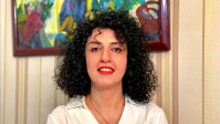 Iraniana vencedora do prêmio Nobel sai da prisão temporariamente para tratamento