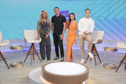 Lançamento do canal Leo Dias está próximo e quase pronto para o Carnaval com o SBT 1 Cariúcha, Leo Dias, Gaby Cabrini e Gabriel Cartolano