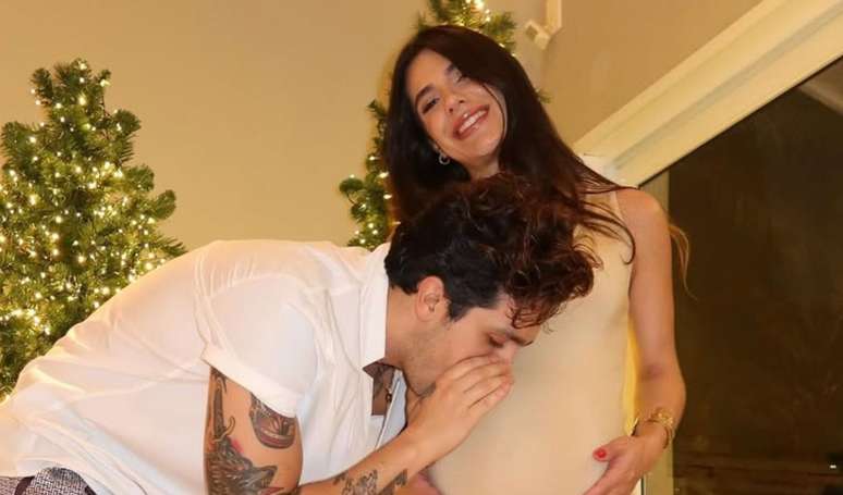 Nasce a primeira filha de Luan Santana e Jade Magalhães: saiba tudo sobre o parto de Serena.