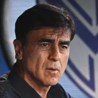 Após Gustavo Quinteros descartar lateral, Grêmio vê jogador fechar com clube paulista