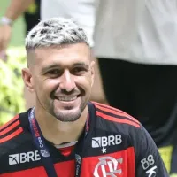 Bap solta o verbo e Bap faz reclamação sobre Arrascaeta usar a camisa 10: "Perdemos R$ 12 milhões"