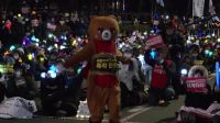 Coreia do Sul: Manifestantes protestam antes de votação do impeachment