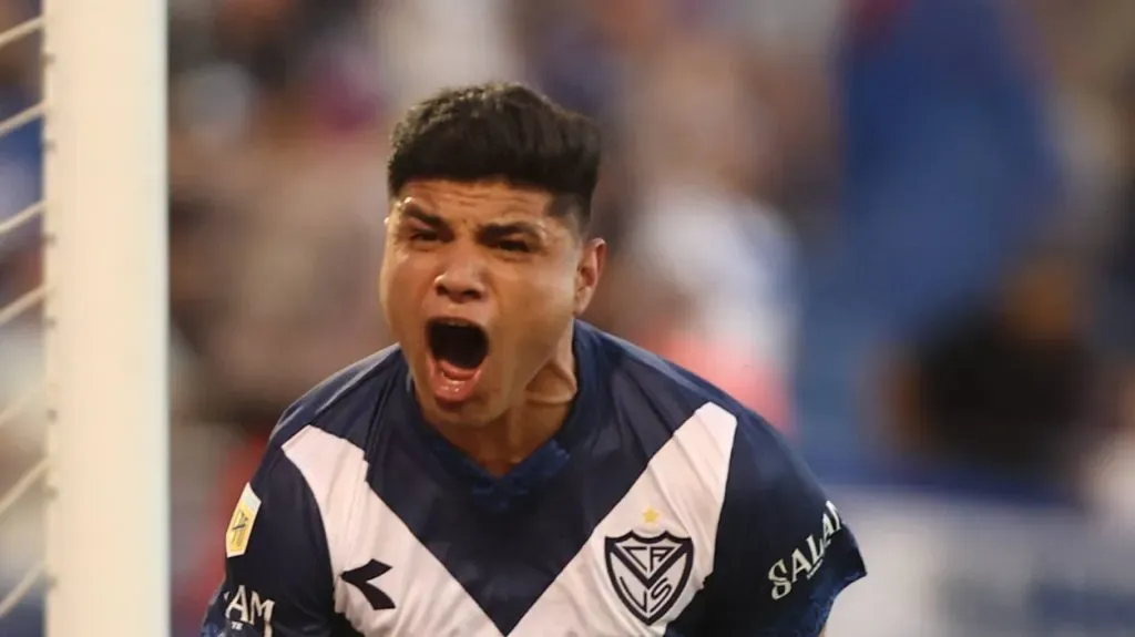 Foto: IMAGO / PHOTOxPHOTO – Aquino fez grande temporada na argentina e está na mira do Grêmio.