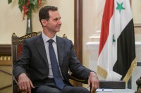Bashar al-Assad deixou Damasco, dizem oficiais superiores do exército sírio