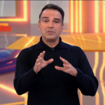 Tadeu Schmidt explica dinâmica de duplas do BBB25. Entenda! Tadeu Schmidt explica dinâmica de duplas do BBB25. Entenda!