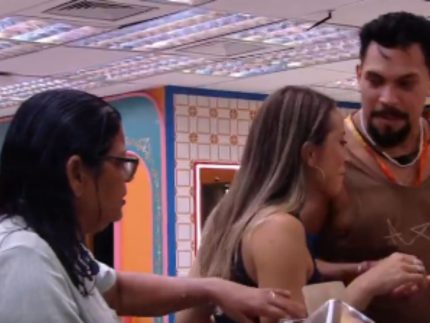 Louvor, paquera e reconciliação: Confira tudo que aconteceu após o "Show de Quarta" 7 UvrxFWeR tamanho portal 7