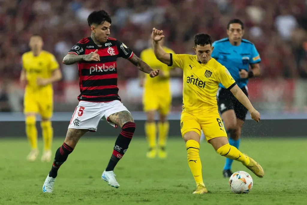 Léo Fernández foi o grande nome do Peñarol em campanha da Libertadores deste ano.