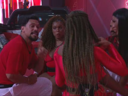 Festa do caos? Veja o que aconteceu durante a festa desta sexta-feira 4 MsJQ9Ir5 tamanho portal 8