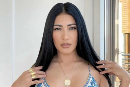Quem são os artistas que se afastaram dos palcos para cuidar da saúde mental 5 Cantora Simaria